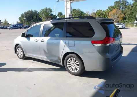 2011 Toyota Sienna Xle V6 from USA, damaged, VIN 5TDYK3DC1BS058105